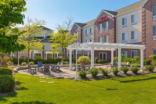 Hilton Garden Inn Milwaukee Northwest Conference Center - image 41