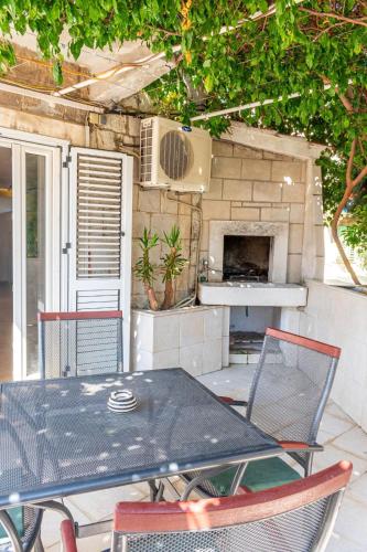 Gundula Apartment in The Heart of Split 2