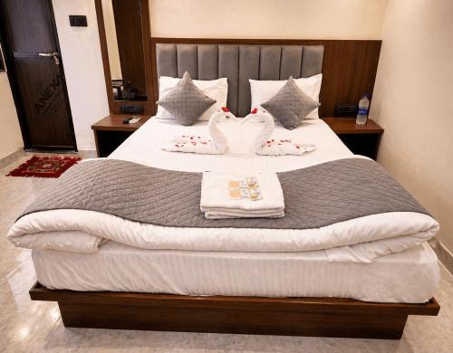 Hotel Dhaneshwari I Luxury Stay Near Kal Bhairav photo 5