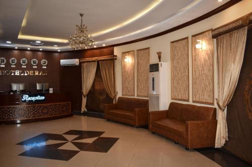 avla, Hotel De Raj Sialkot in Sialkot