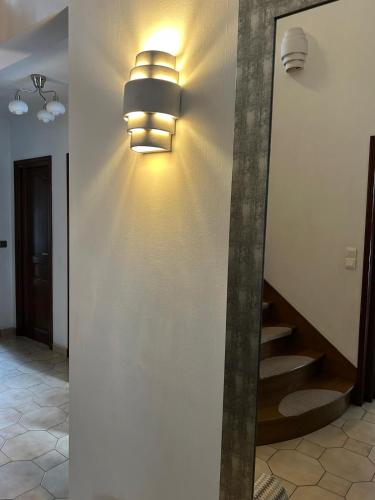 Le " Cerisier" Villa Single bed male shared room daily stay 20h to 10h in La Courneuve