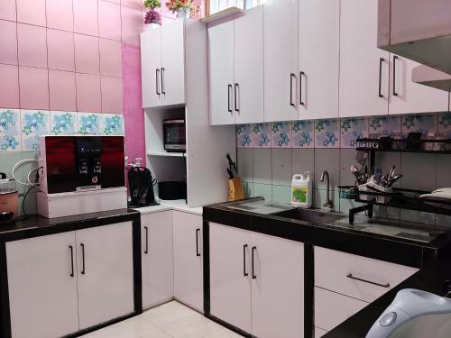 Save Sweet Home in Gnaviyani Atoll