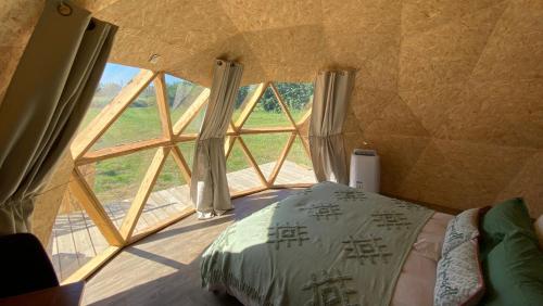 le dôme avec bain nordique (le dome avec bain nordique) in Amfroipret