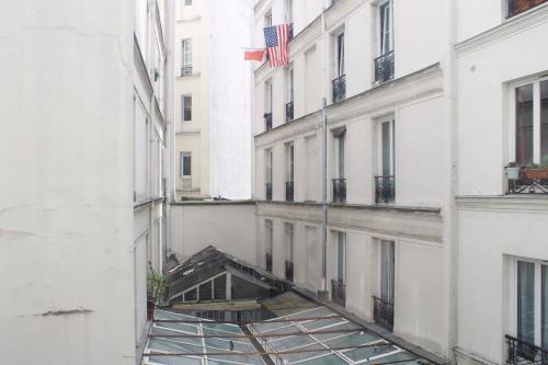 Charming Appart for 4 near Montmartre - image 2