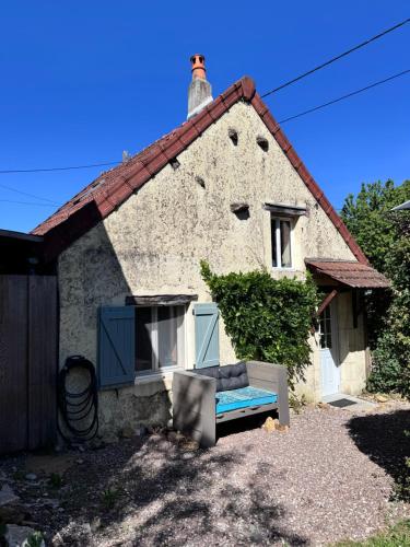 Hotelli välisilme, L'atelier orange in Guipy