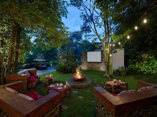 Pullman Ciawi Vimala Hills Resort Spa & Convention Room Type - Presidential Villa with Private Pool