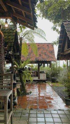 Cerca de lugares turísticos, Sahid Mahata Genteng Banyuwangi in Banyuwangi