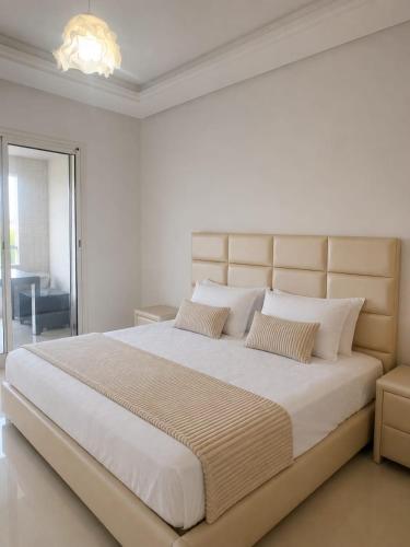 VIVASTAY - 2 chambres avec Accès Direct Plage & Grandes Piscines- (VIVASTAY - 2 chambres avec Acces Direct Plage & Grandes Piscines-) in Sidi Rahal