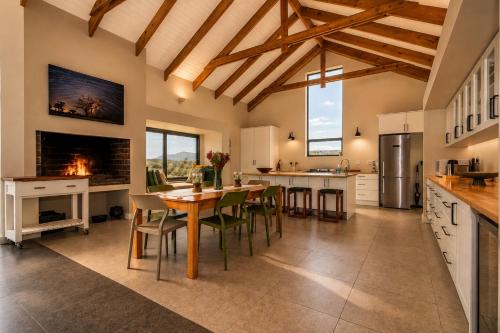 Lighthouse Villa Romansbaai in Birkenhead