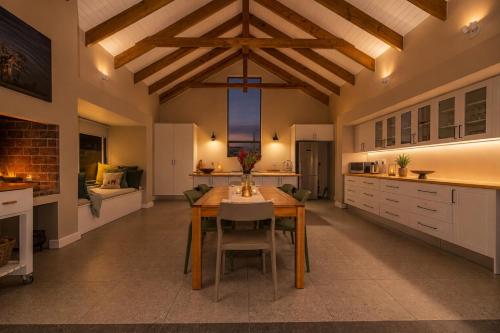 Lighthouse Villa Romansbaai in Birkenhead
