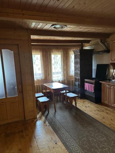 River Side Retreat in Slavs'ke