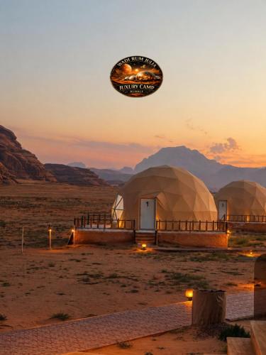 WADI RUM JULIA lUXURY CAMP in ราม