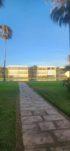 tuin, VIVASTAY - 2 chambres avec Accès Direct Plage & Grandes Piscines- (VIVASTAY - 2 chambres avec Acces Direct Plage & Grandes Piscines-) in Sidi Rahal
