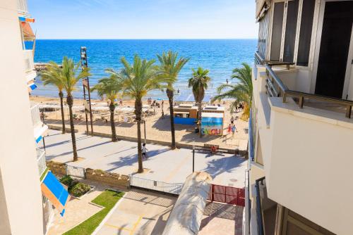 Capote Family Beachfront Rentalmar - image 3