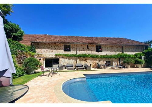 Clos De La Gourmandière, Maison d'hôtes & Restaurant chambre d'hôte Forêt de Vaivres