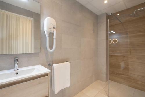 Hotel Olympia - image 28