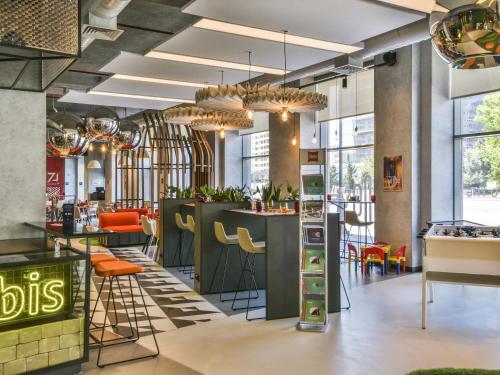 Pub/Lounge, ibis Baku City in Baky