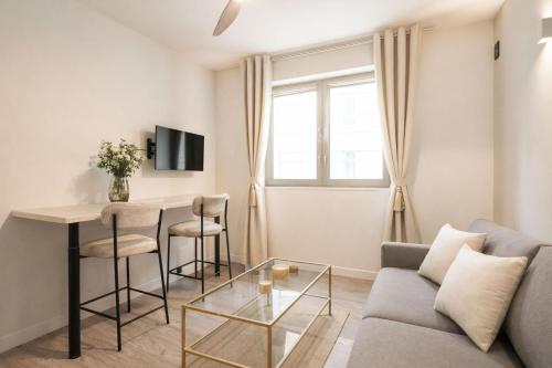 Stunning studio - Champs Elysees - main image