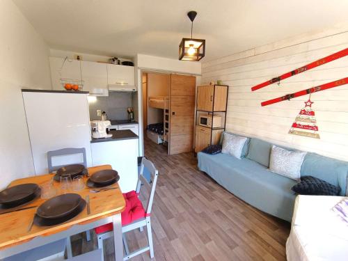 Studio cabine, balcon sud - 4 pers. - FR-1-457-519 - Location saisonnière - Saint-Lary-Soulan