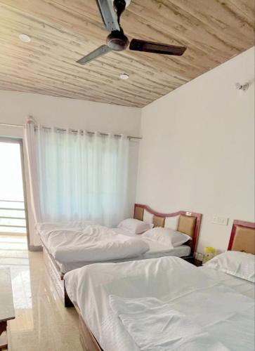 Trishool inn residency in Sersi