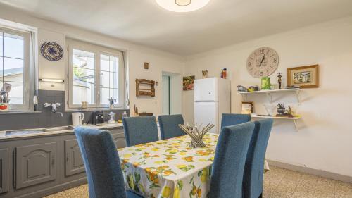 La Maison des Retrouvailles - Juvancourt - 9 pers in Laferte-sur-Aube