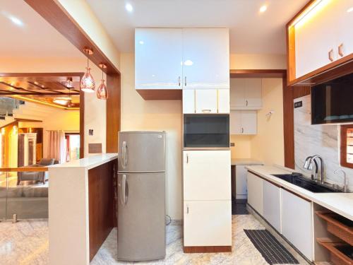 Palm Breeze 4BHK Spacez Modern Villa in Tumkur Road