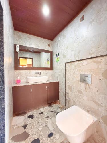 Palm Breeze 4BHK Spacez Modern Villa in Tumkur Road