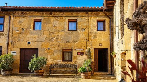 . La Casa del Ayer