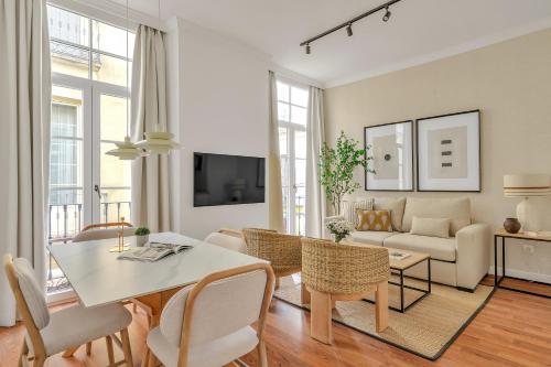 Minimal Rooms by ELE Apartments, Малага