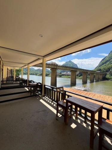 Views Backpackers Hostel  in Nong Khiaw