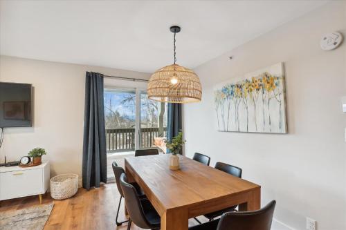 Mountainside Condo E101 in Stowe, USA