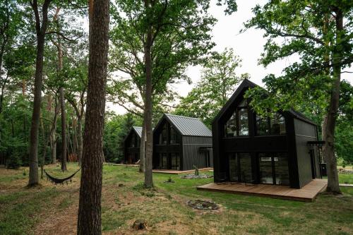 Forrest Piękna Dolina - całoroczne domki premium, strefa SPA sauna, jacuzzi – khách sạn tại Zagan