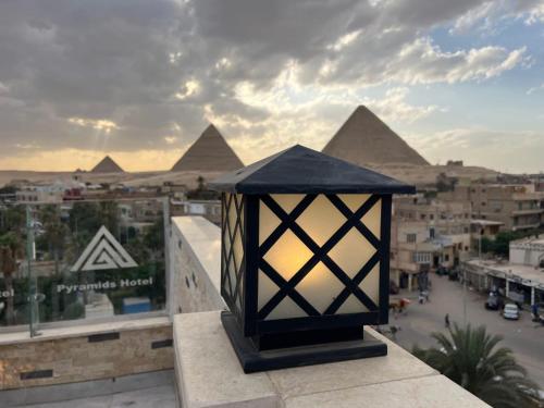 pyramids line inn - image 12