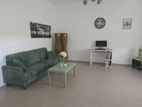 VERDEDERA Casa Vacanze in Portokanone