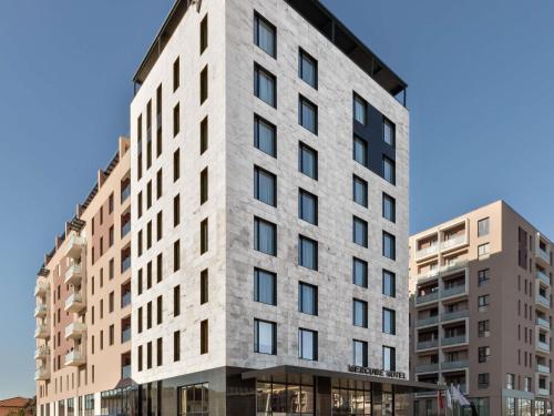 Mercure Tirana – khách sạn tại Laprake