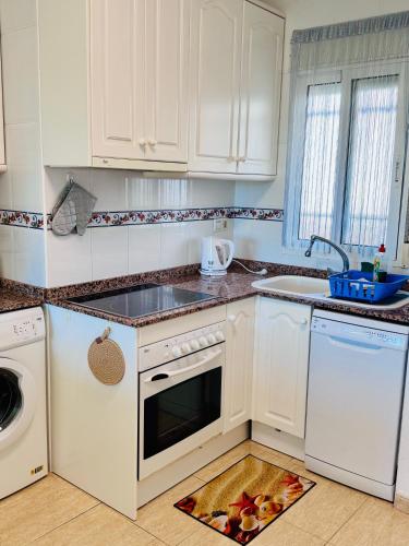 Kitchen, Casa Sol Mar Menor in Los Nietos