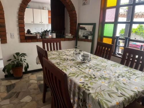 Posada Villa Bonita in บียา เด เลย์บา