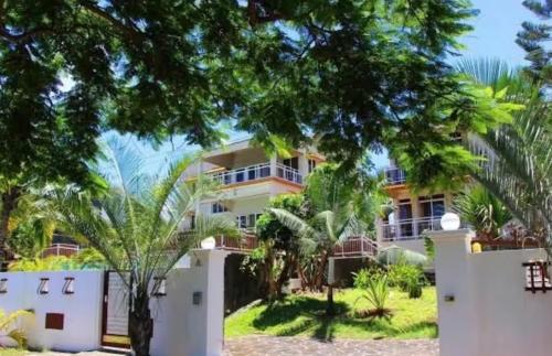Hibiscus Villa in Pointe aux Cannoniers