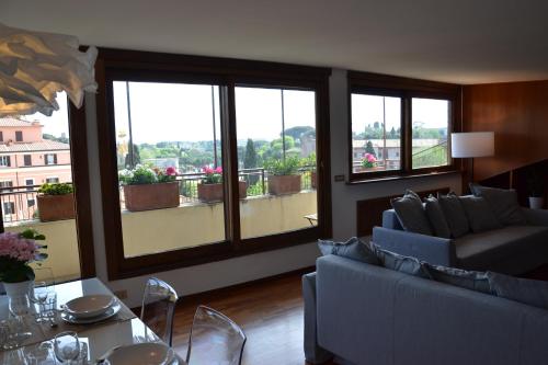 Penthouse Cardello Colosseum, Рим (фото 6)