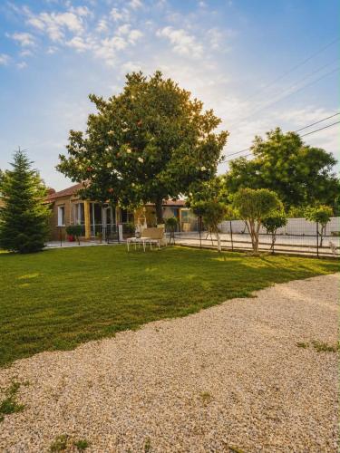 Kikas Stone House gîte à louer Ágios Athanásios