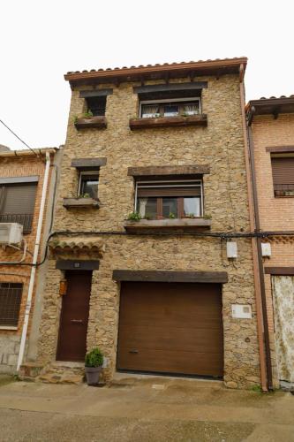 Ieeja, Casa Candela in Castillo De Bayuela