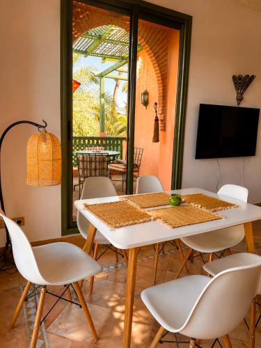 APPARTEMENT PALMERAIE VILLAGE MARRAKECH 3Chambres in Teluetas