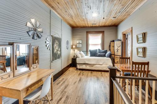Historic Farmhouse: Memorable Moments Near Clemson in Westminster (SC)