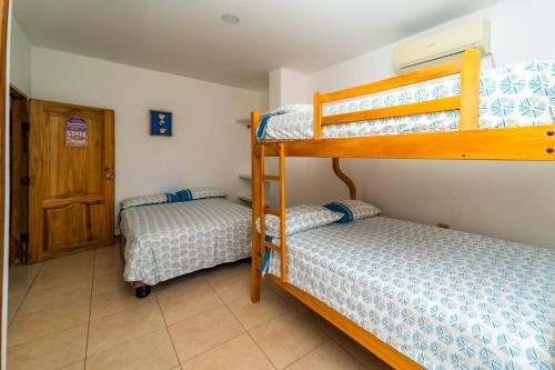 Pangora, habitación privada de Flor de Lis Beach House (Pangora, habitacion privada de Flor de Lis Beach House) in Playas Villamil