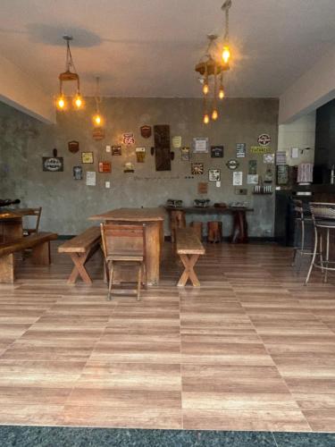 Dara House apart e eventos com piscina, sauna, Jacuzzi e área gourmet para festas (Dara House apart e eventos com piscina, sauna, Jacuzzi e area gourmet para festas) in Cachoeira do Campo