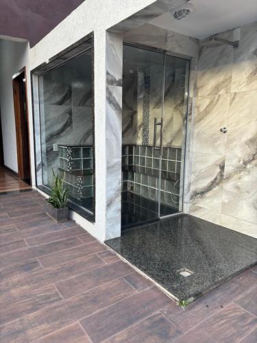 Dara House apart e eventos com piscina, sauna, Jacuzzi e área gourmet para festas (Dara House apart e eventos com piscina, sauna, Jacuzzi e area gourmet para festas) in Cachoeira do Campo