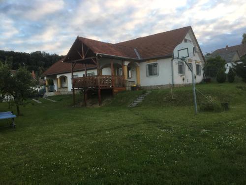 . Mecseki Farkasvár