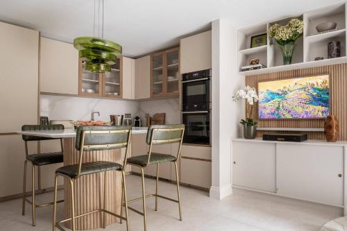 Culford Gardens III by onefinestay - image 4