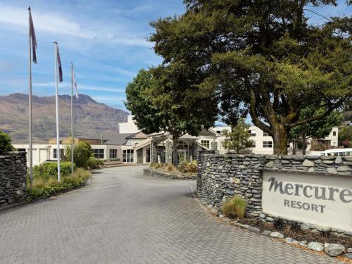 Mercure Queenstown Resort – khách sạn tại Fernhill