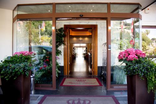 Hotel Regina - image 2